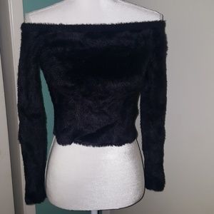 Off the shoulder Crop top..